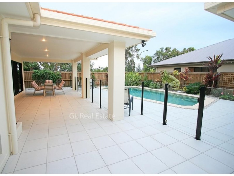 10 Sea Glint Pl, Pelican Waters QLD 4551
