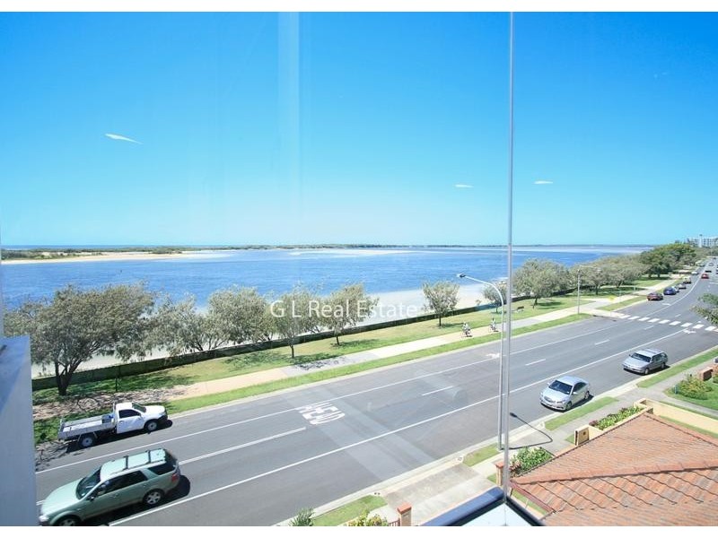 1 The Esplande, Golden Beach QLD 4551