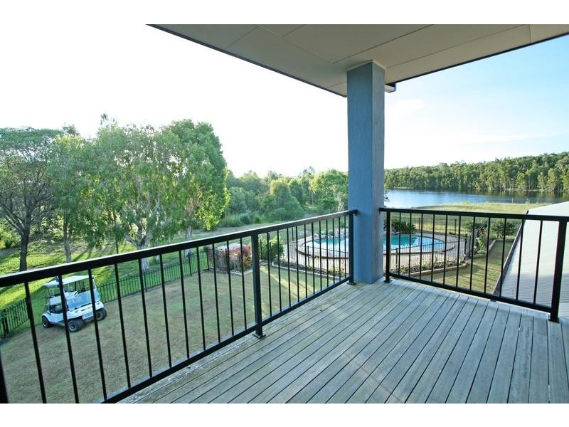 9 Silky Oak Place, Pelican Waters QLD 4551