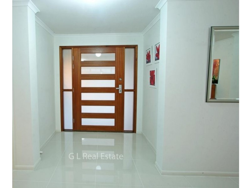 13 Scartree Street, Pelican Waters QLD 4551