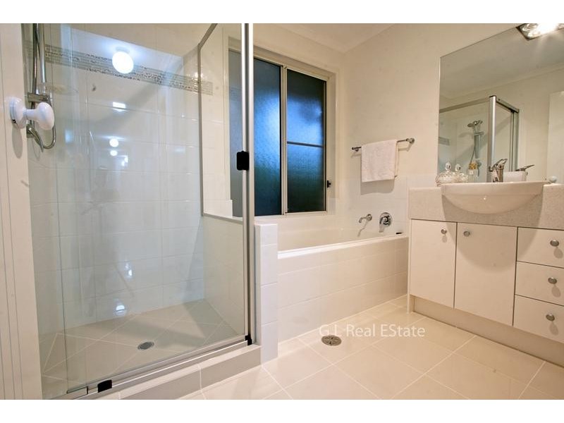 13 Scartree Street, Pelican Waters QLD 4551