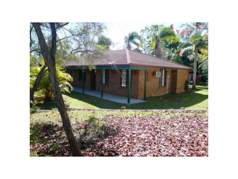5 Regency Drive, Regents Park QLD 4118