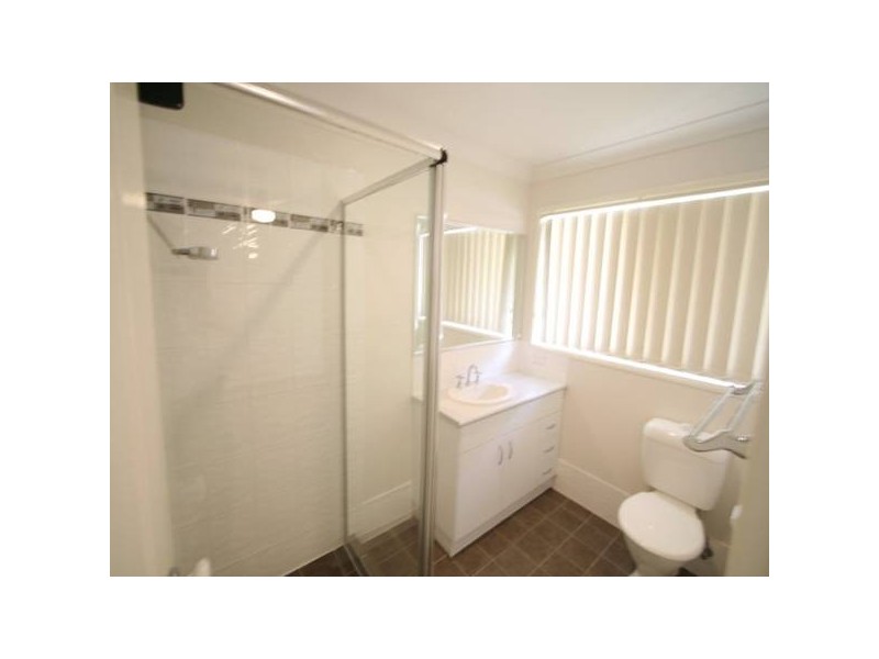 16 Gordonia Drive, Regents Park QLD 4118