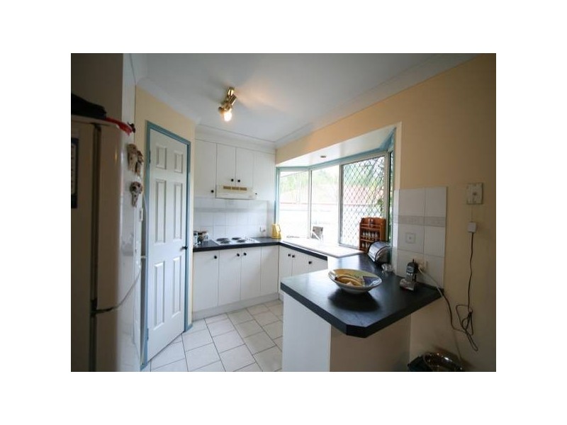 7 Calluna Court, Regents Park QLD 4118