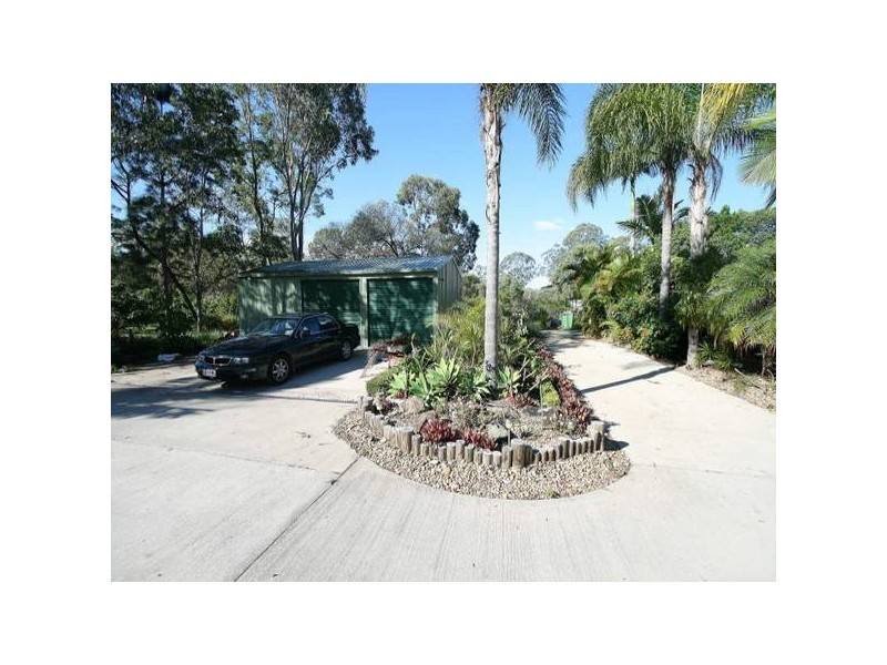 125 Hubner Road, Park Ridge QLD 4125