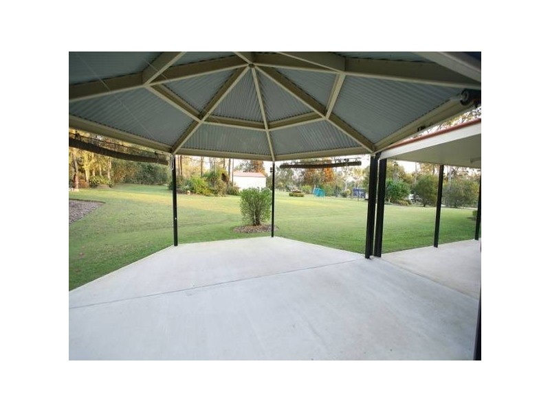 37 maximir, Greenbank QLD 4124