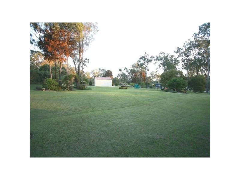 37 maximir, Greenbank QLD 4124