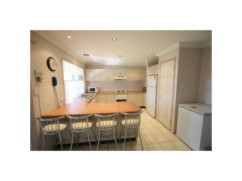 93 Lamberth Road, Regents Park QLD 4118