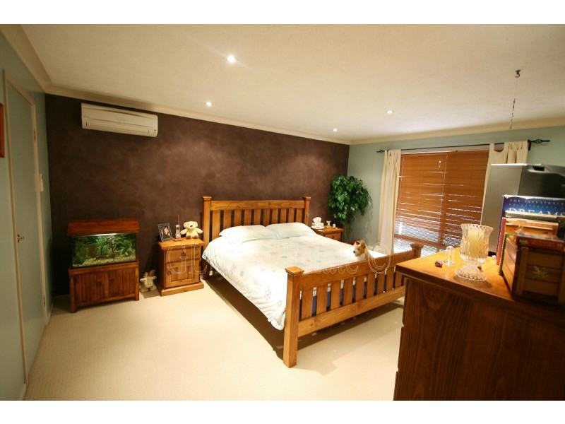 40 Oak Tree Court, Cedar Grove QLD 4285