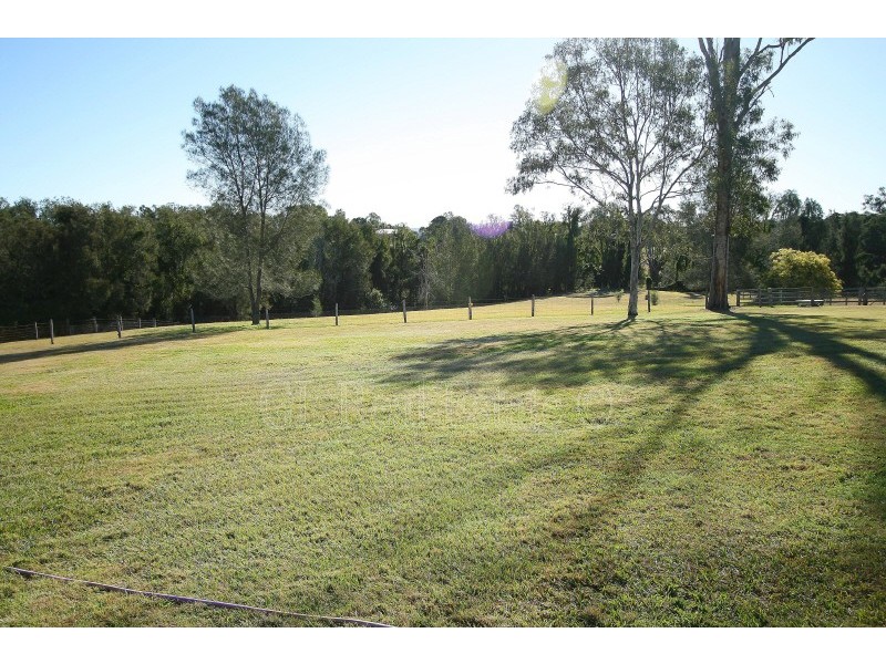 40 Oak Tree Court, Cedar Grove QLD 4285