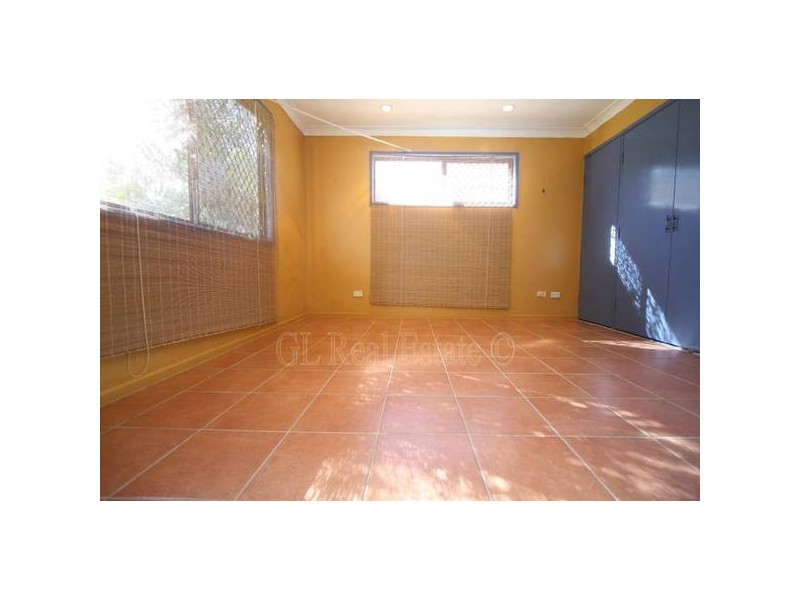 10 Limosa Court, Crestmead QLD 4132