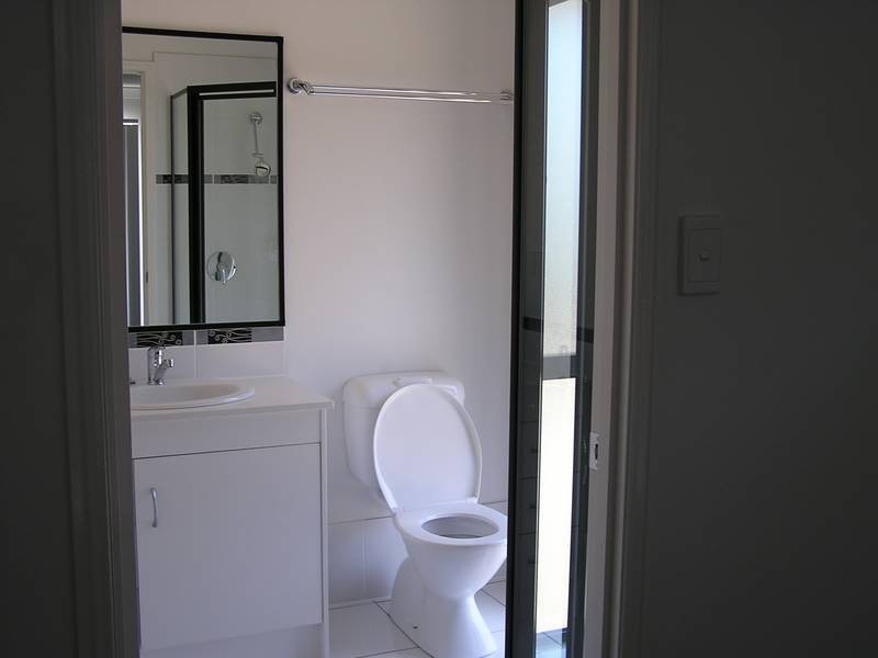 78 PAUL DRIVE, Regents Park QLD 4118