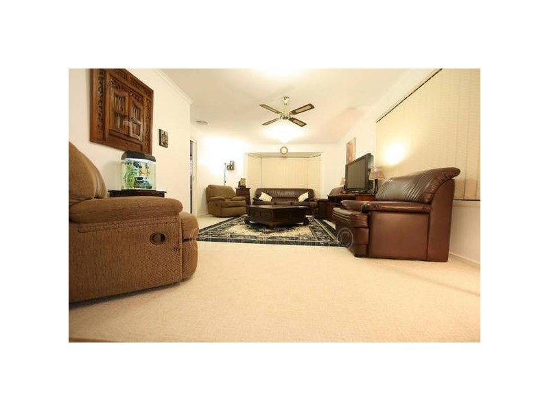 Regents Park QLD 4118