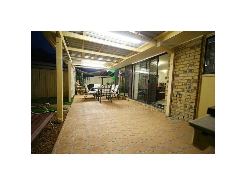 Regents Park QLD 4118