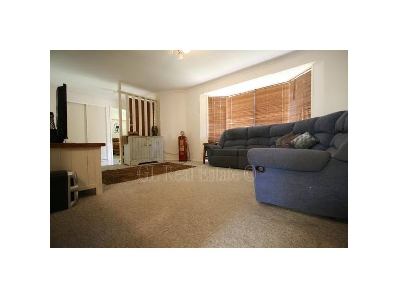 180 VANSITTART ROAD, Regents Park QLD 4118