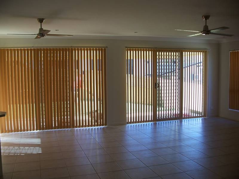 32 WOODLANDS BVD, Waterford QLD 4133