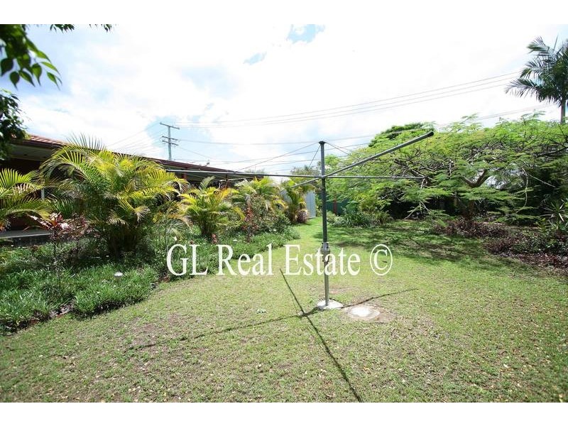 2 Antlia Street, Regents Park QLD 4118