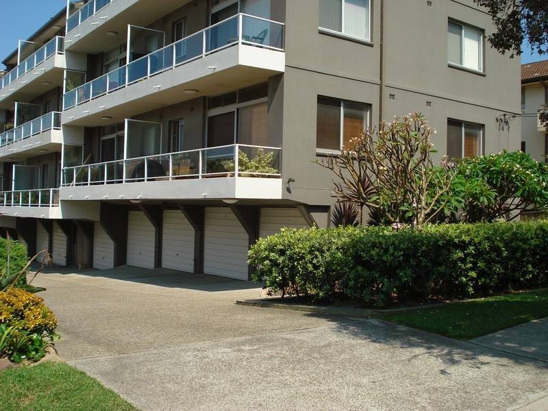 13/43 Oceanview Road, Freshwater NSW 2096