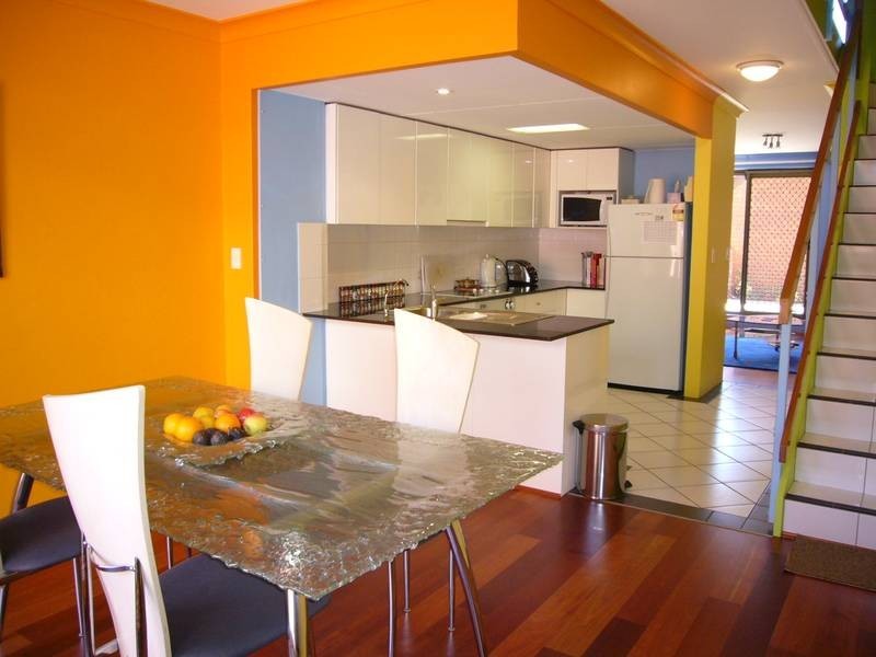 2/20 Moorgate St, Chippendale NSW 2008