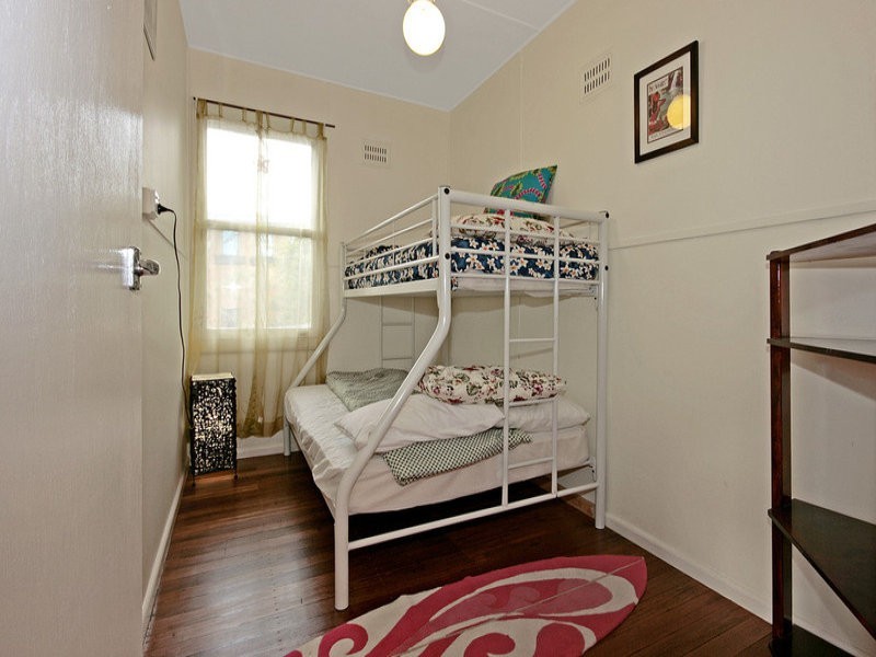 8 Poplar Street, Bendalong NSW 2539