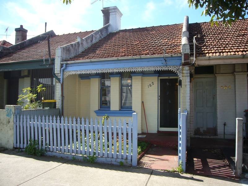 182 Edgeware Road Enmore, Newtown NSW 2042