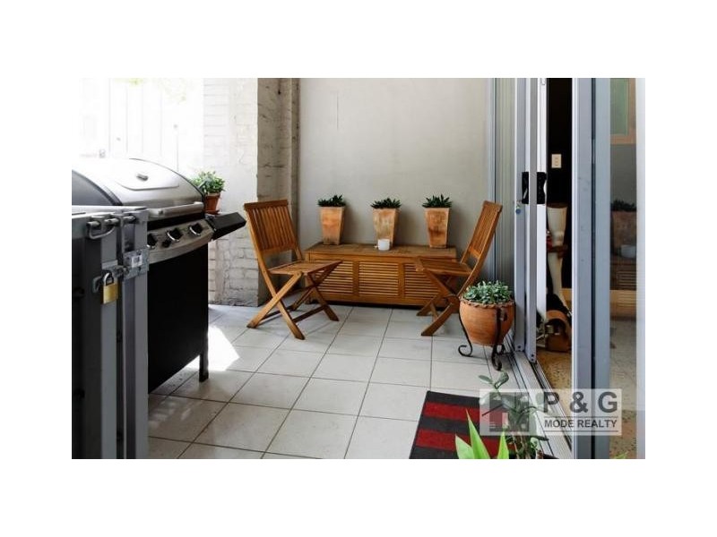 2 Lyons Road, Camperdown NSW 2050