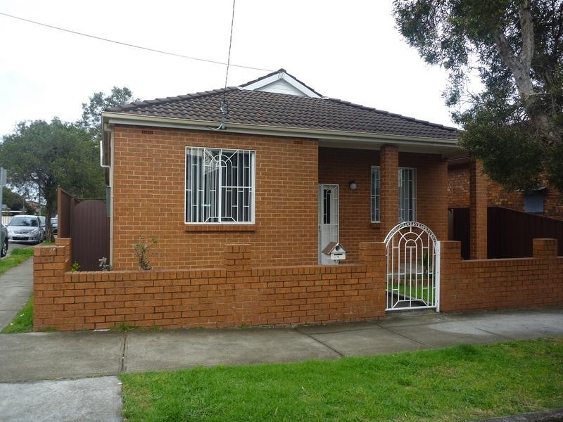 2 Rolfe Street, Rosebery NSW 2018