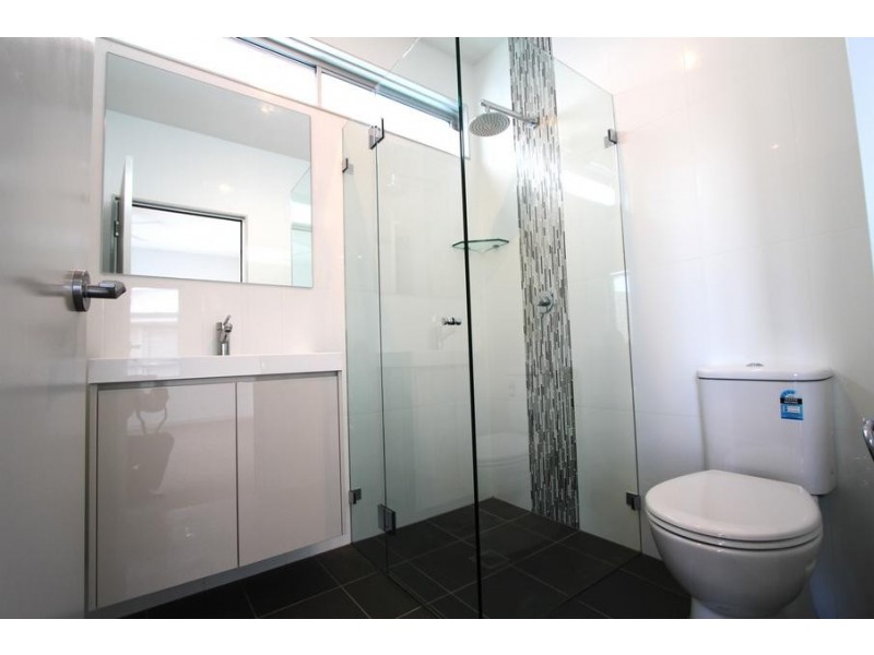 11A Burke Street, Chifley NSW 2036