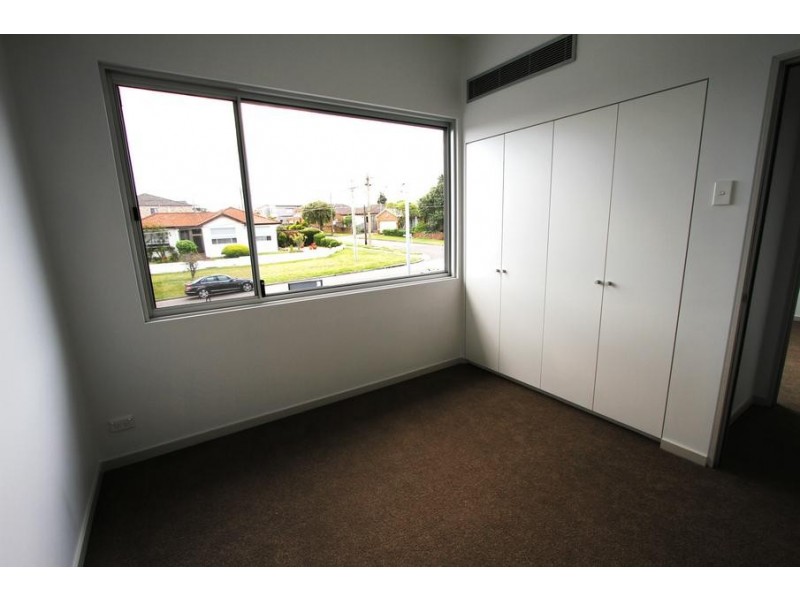 11A Burke Street, Chifley NSW 2036