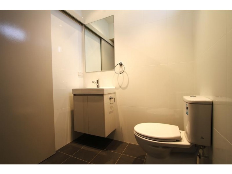 11A Burke Street, Chifley NSW 2036