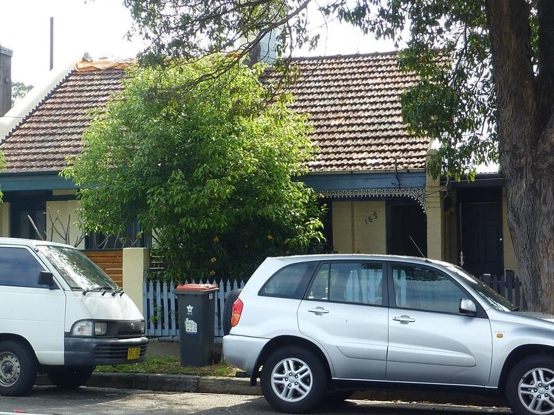 182 Edgeware Road, Enmore NSW 2042