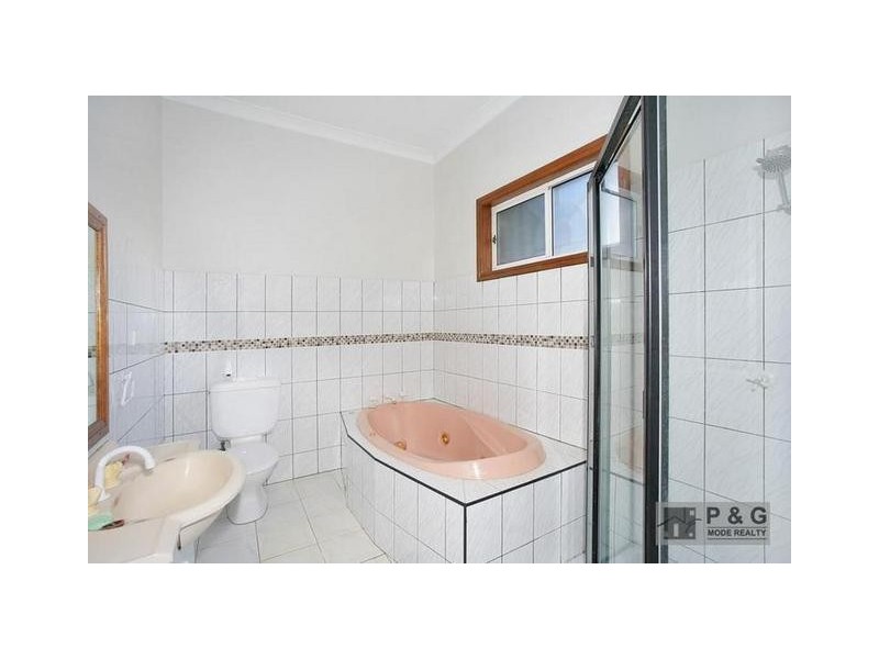 2 Rolfe Street, Rosebery NSW 2018