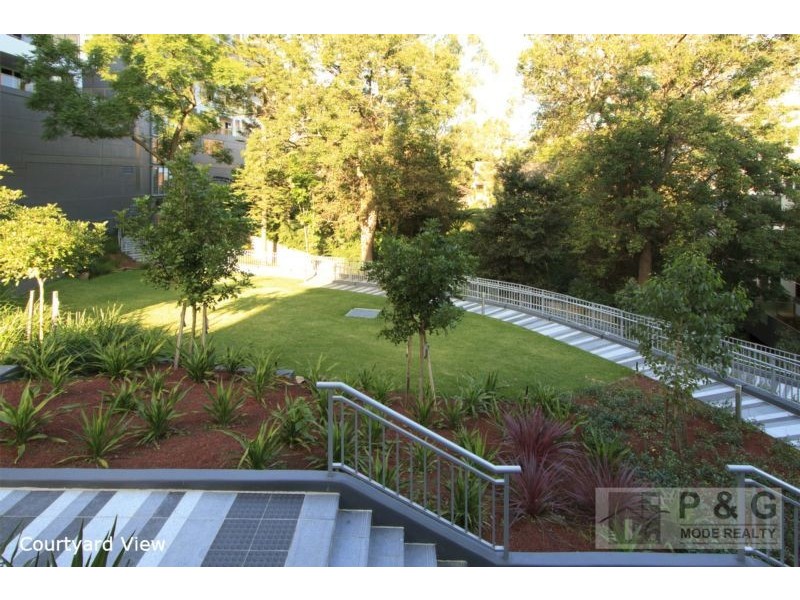 10 Avon Road, Pymble NSW 2073