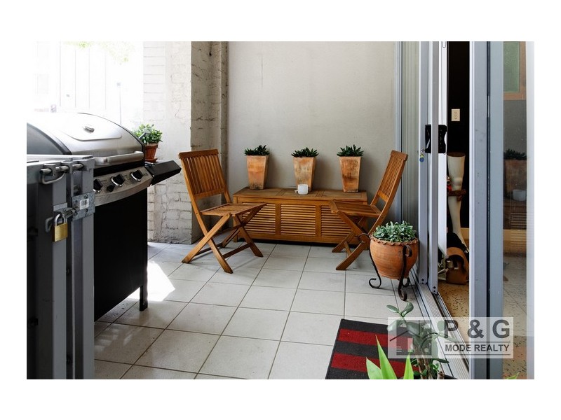 2 Lyons Road, Camperdown NSW 2050