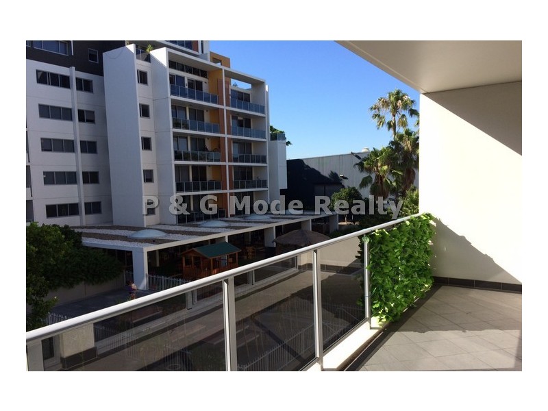 9 Rothschild Ave, Rosebery NSW 2018