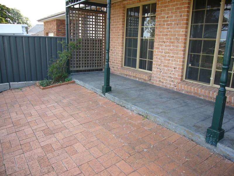 22 Burke Street, Chifley NSW 2036