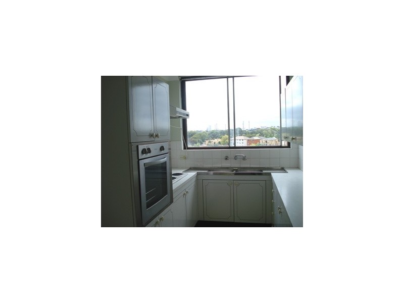 6E/3-5 Anzac Parade, Kensington NSW 2033