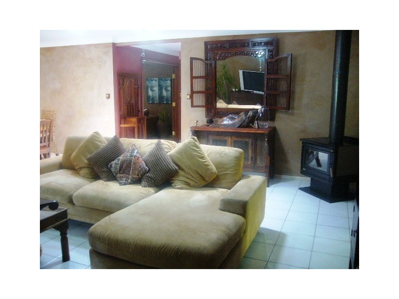 9 Tynon Cl, Parkinson QLD 4115