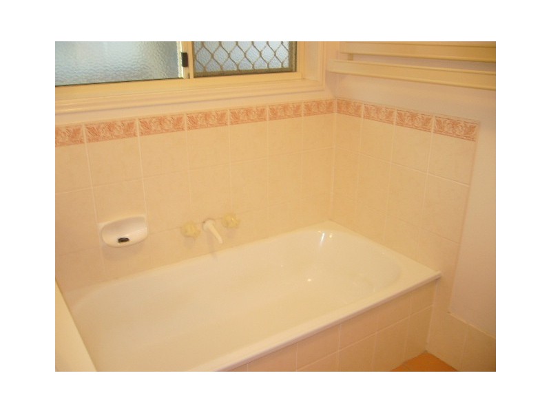 14 cobden, Moorooka QLD 4105