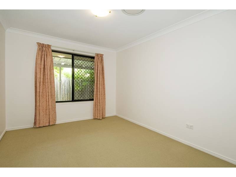 83 Wallum Drive, Parkinson QLD 4115