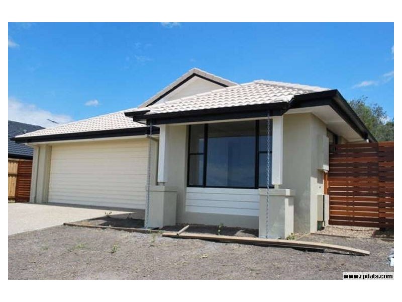 16 Sandalwood Street, Heathwood QLD 4110