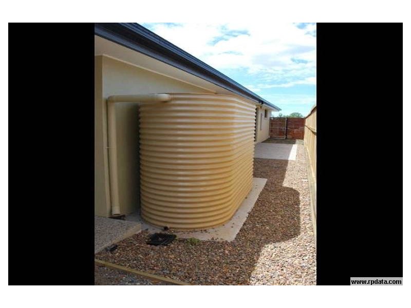 16 Sandalwood Street, Heathwood QLD 4110