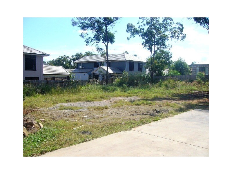 24 Plymouth Place, Calamvale QLD 4116