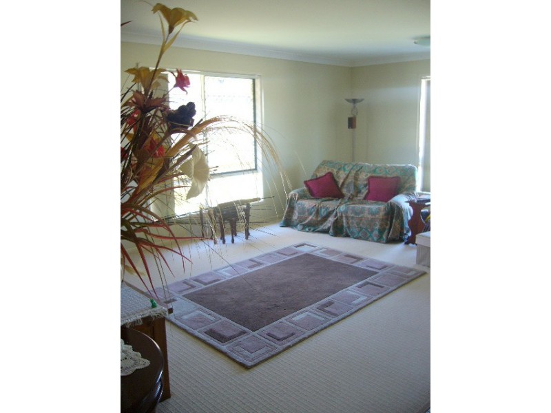 7 Shamrock Street, Crestmead QLD 4132