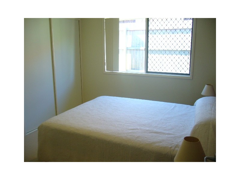 7 Shamrock Street, Crestmead QLD 4132