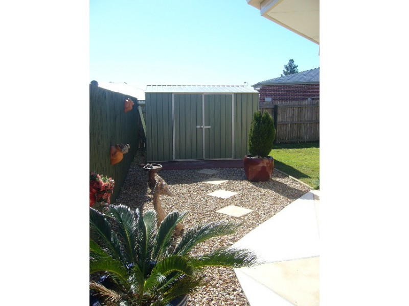 7 Shamrock Street, Crestmead QLD 4132