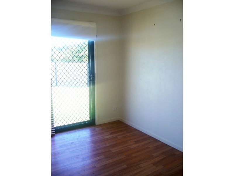 13 Robur Street, Marsden QLD 4132