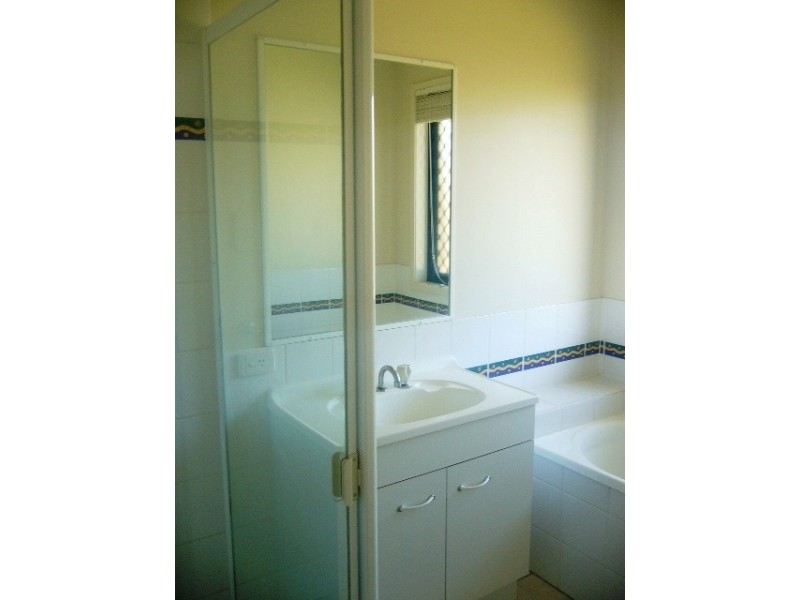 13 Robur Street, Marsden QLD 4132