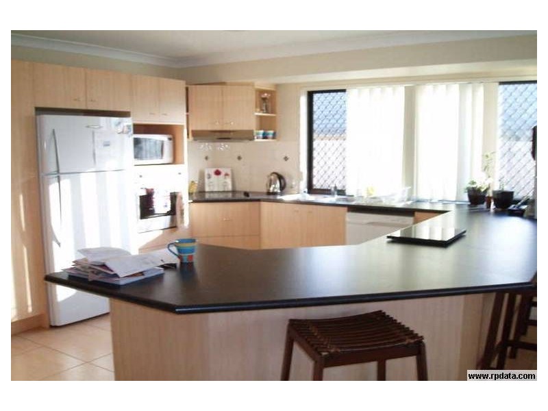 113 Wallum Drive, Parkinson QLD 4115