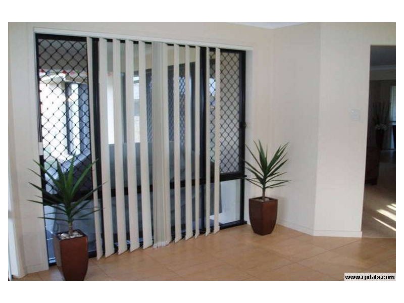 113 Wallum Drive, Parkinson QLD 4115